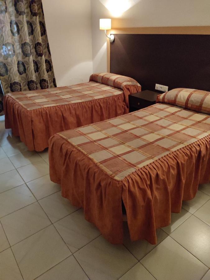 Hotel Cervantes Badajoz Exteriör bild